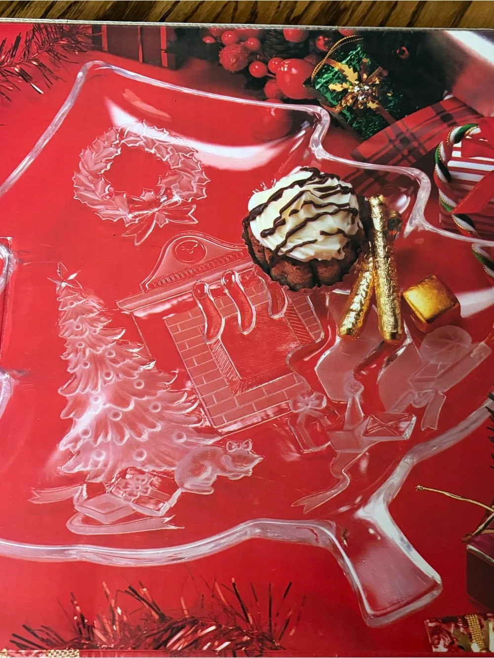 Studio Nova Clear Glass Christmas Tree Tray with Holiday Fireplace Motif